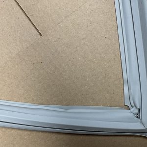 Guarnizione porta congelatore Hisense/Gorenje HK1431180