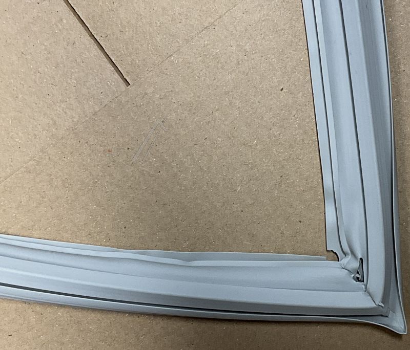 Guarnizione porta congelatore Hisense/Gorenje HK1431180