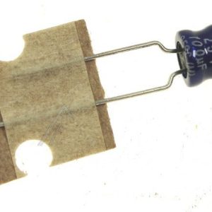 2401-000302 Condensatore elettrolitico alluminio 100µF 25V 20% 6×11 mm, spaziatura 5 mm, a foro passante (TP) Samsung 2401000302