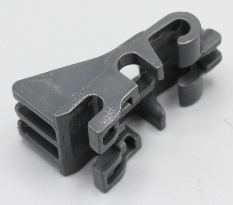 1512980100 C00867654 Clip RAL7016 Beko