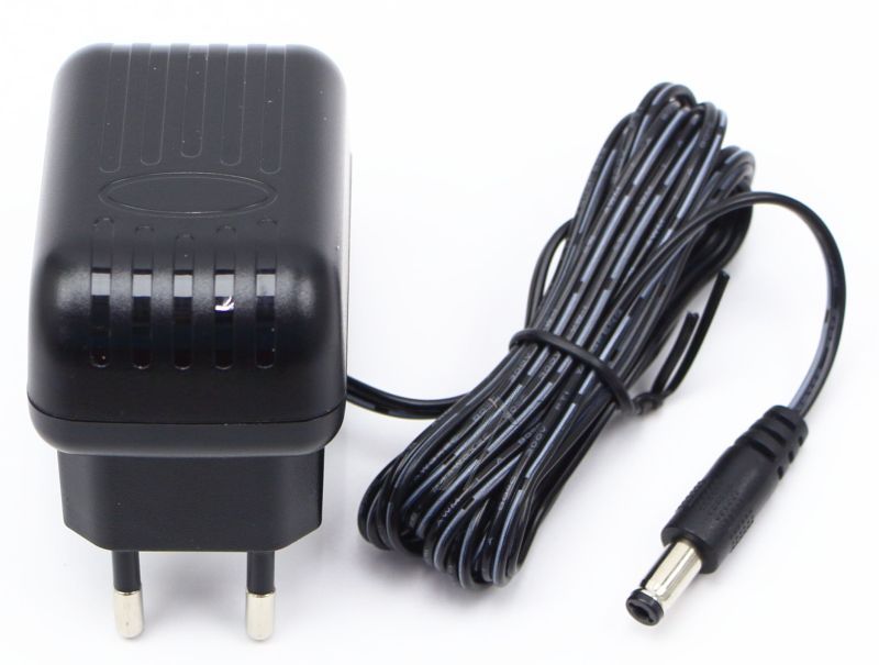 70069839 Caricabatterie/adattatore di alimentazione Hoover