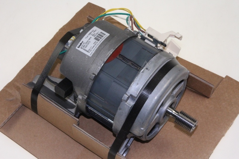 20584513 1242123113 Motore a collettore Rexelectrolux