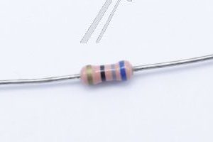 2001-000117 Resistenza 68Ω 5% 0,5W AA TP 2,4×6,4 mm Samsung 2001000117